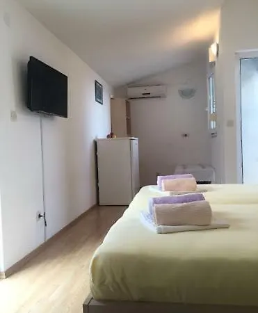 Apartmán Pavlinovic Jure *